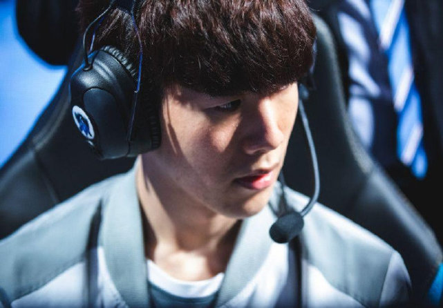 造麻烦的情 造麻烦的情