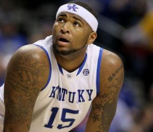 队树立了一 队树立了一