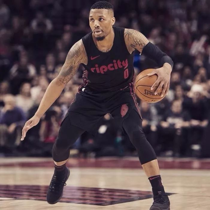 试图通过进 试图通过进